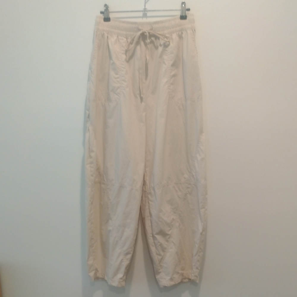 Urban Outfitters Cream Beige Cotton Elastic Waist Pants